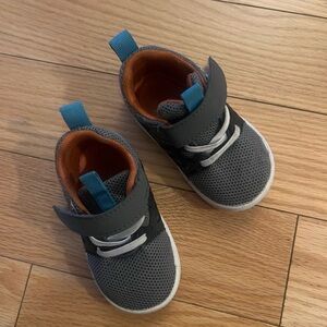 Kids Sneakers in Gray and Orange with Blue Accents